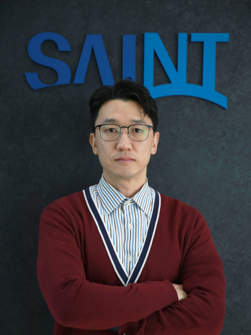 CHOI CHUNGSUK  Photo
