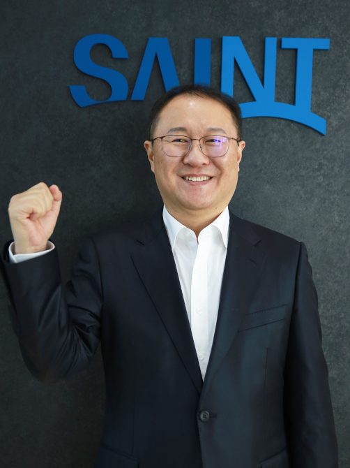 CHONG YONUK Photo